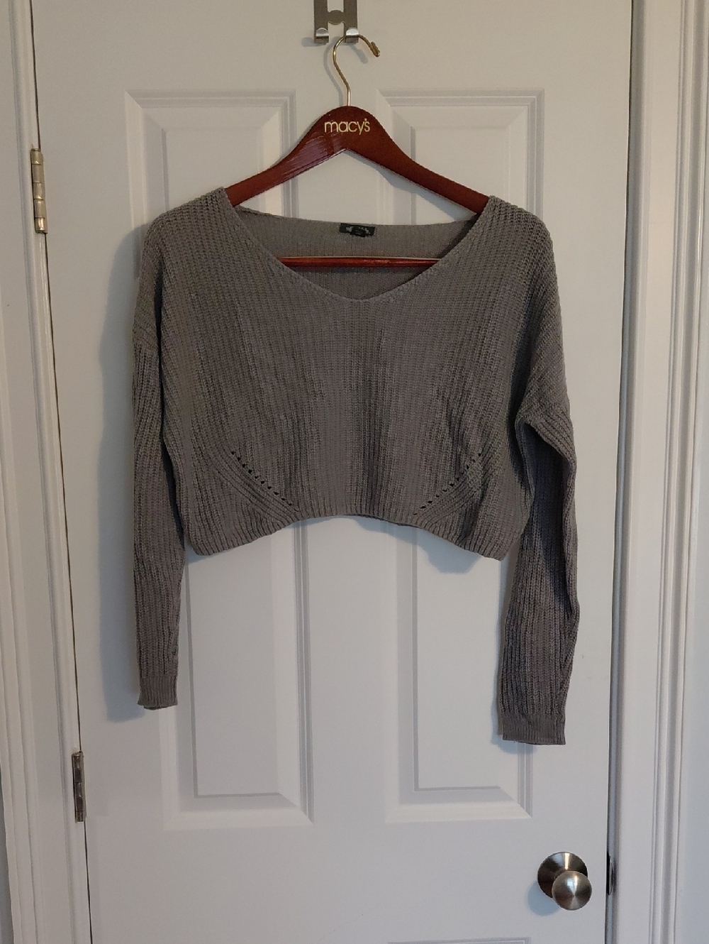 Wild Fable Gray Cropped Knit Sweater, Size M